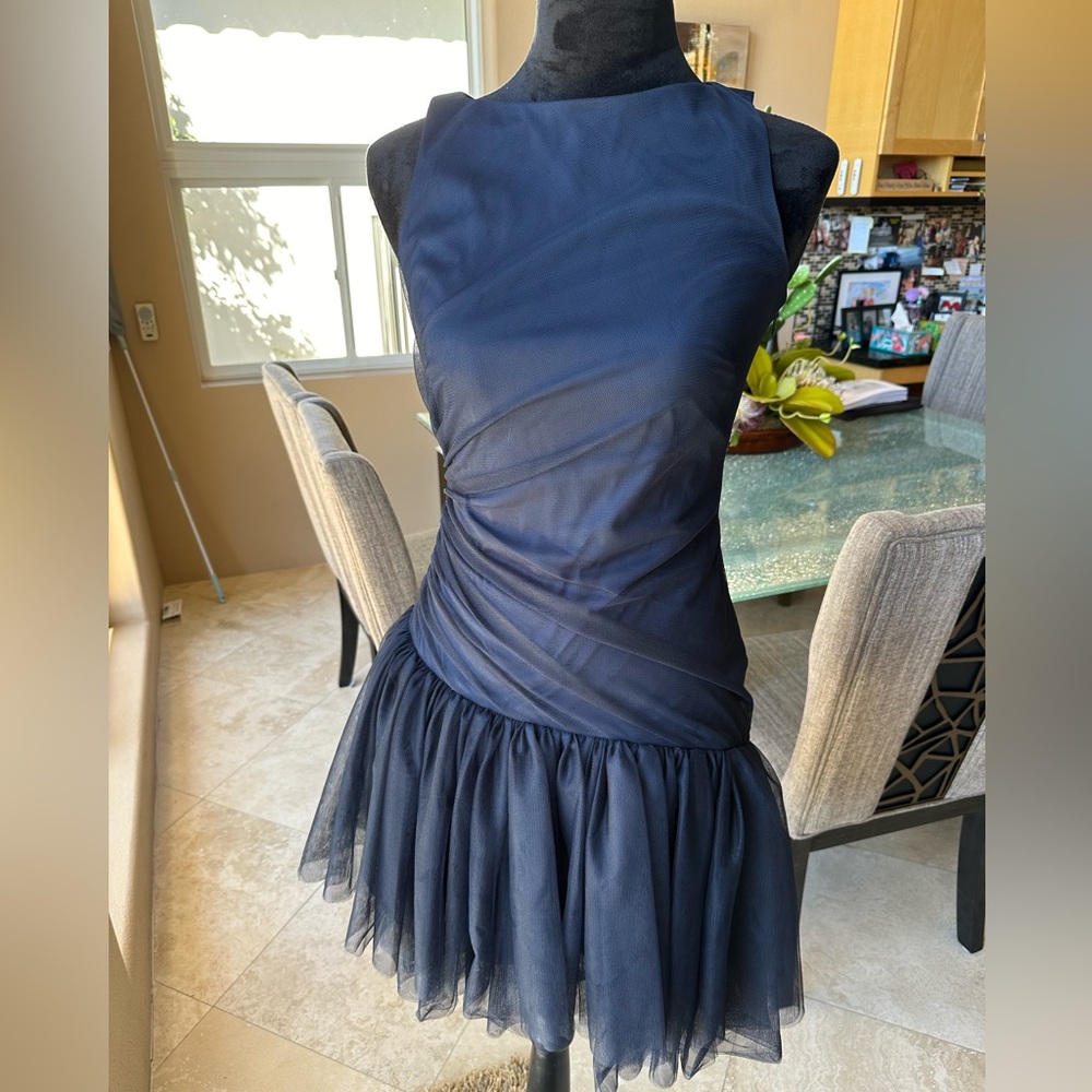 STUNNING NWT TRINA TURK NAVY GALAXY DRESS. SIZE 0. $398.